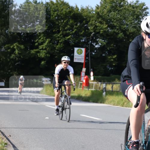 25.08.2024 - Elbe Triathlon Hamburg Fuchs,  Jonas http://msf.ph/oto/6869370 25.08.2024 11:07:20 Radfahren 1587, 1633, 1661, 1522, 306 meine-sportfotos.de