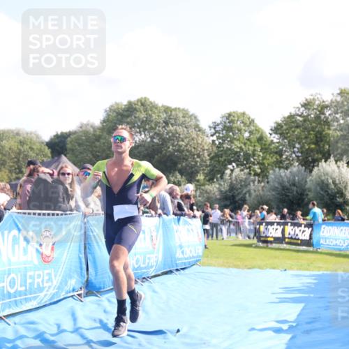 25.08.2024 - Elbe Triathlon Hamburg H.Heesch http://msf.ph/oto/6869397 25.08.2024 11:07:19 Ziel 145, 181, 211 meine-sportfotos.de