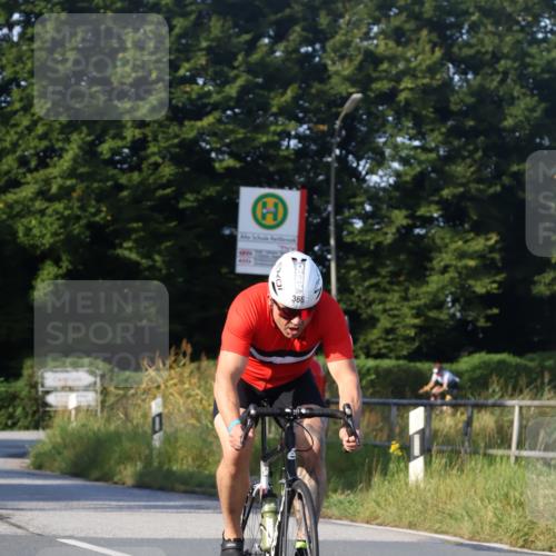 25.08.2024 - Elbe Triathlon Hamburg Fuchs,  Jonas http://msf.ph/oto/6869404 25.08.2024 09:32:24 Radfahren 339, 107, 366 meine-sportfotos.de
