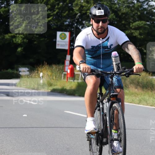 25.08.2024 - Elbe Triathlon Hamburg Fuchs,  Jonas http://msf.ph/oto/6869425 25.08.2024 11:07:27 Radfahren 1661, 1522, 306 meine-sportfotos.de