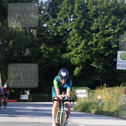 25.08.2024 - Elbe Triathlon Hamburg Fuchs,  Jonas http://msf.ph/oto/6869446 25.08.2024 09:32:30 Radfahren 366, 127, 118, 164, 445 meine-sportfotos.de