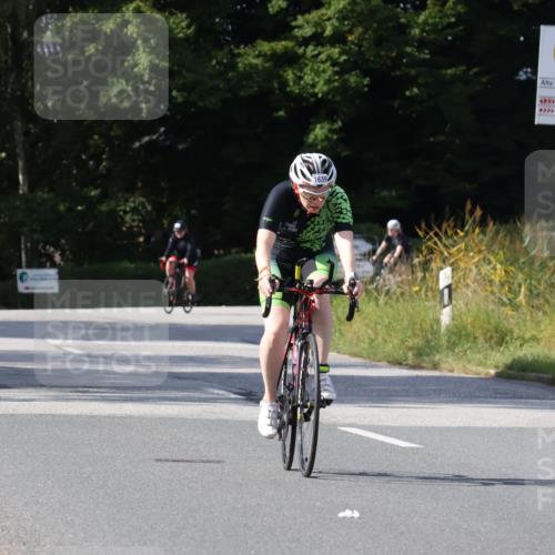 25.08.2024 - Elbe Triathlon Hamburg Fuchs,  Jonas http://msf.ph/oto/6869457 25.08.2024 11:07:37 Radfahren 1625, 1639 meine-sportfotos.de