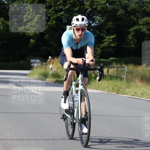 25.08.2024 - Elbe Triathlon Hamburg Fuchs,  Jonas http://msf.ph/oto/6869470 25.08.2024 10:24:52 Radfahren 561 meine-sportfotos.de