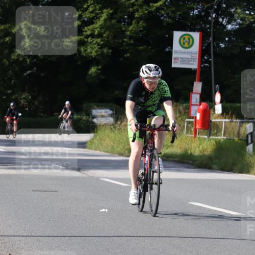 25.08.2024 - Elbe Triathlon Hamburg Fuchs,  Jonas http://msf.ph/oto/6869478 25.08.2024 11:07:38 Radfahren 1625, 1639 meine-sportfotos.de