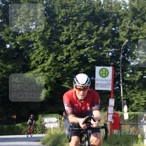 25.08.2024 - Elbe Triathlon Hamburg Fuchs,  Jonas http://msf.ph/oto/6869499 25.08.2024 09:32:35 Radfahren 127, 118, 164, 445 meine-sportfotos.de