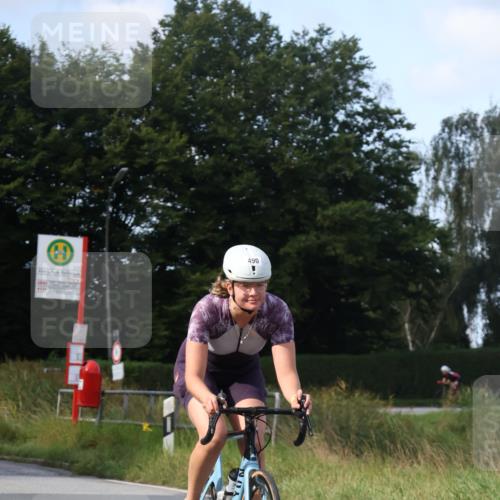 25.08.2024 - Elbe Triathlon Hamburg Fuchs,  Jonas http://msf.ph/oto/6869509 25.08.2024 10:25:00 Radfahren 490 meine-sportfotos.de