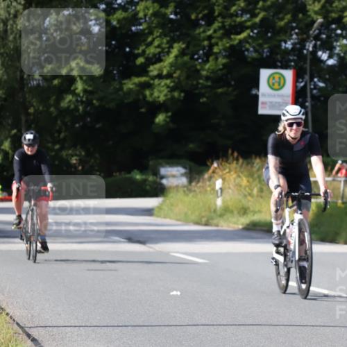 25.08.2024 - Elbe Triathlon Hamburg Fuchs,  Jonas http://msf.ph/oto/6869519 25.08.2024 11:07:46 Radfahren 1669, 1535 meine-sportfotos.de