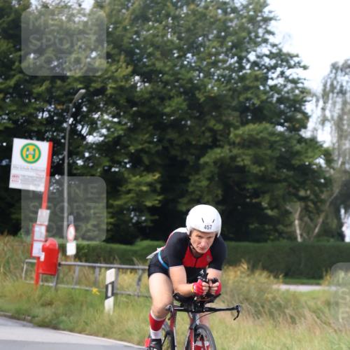 25.08.2024 - Elbe Triathlon Hamburg Fuchs,  Jonas http://msf.ph/oto/6869542 25.08.2024 10:25:11 Radfahren 457, 464, 365, 375, 558 meine-sportfotos.de