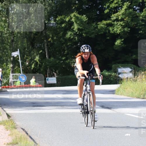 25.08.2024 - Elbe Triathlon Hamburg Fuchs,  Jonas http://msf.ph/oto/6869558 25.08.2024 11:07:54 Radfahren 1535, 1609, 1565 meine-sportfotos.de