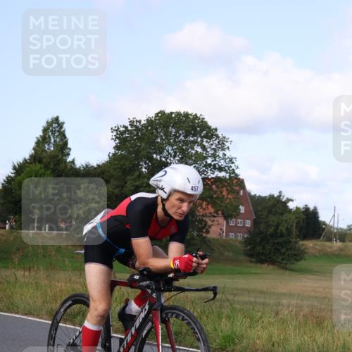 25.08.2024 - Elbe Triathlon Hamburg Fuchs,  Jonas http://msf.ph/oto/6869574 25.08.2024 10:25:12 Radfahren 457, 464, 365, 375, 558 meine-sportfotos.de