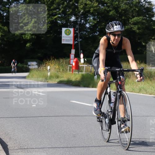25.08.2024 - Elbe Triathlon Hamburg Fuchs,  Jonas http://msf.ph/oto/6869589 25.08.2024 11:08:03 Radfahren 1577 meine-sportfotos.de