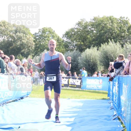 25.08.2024 - Elbe Triathlon Hamburg H.Heesch http://msf.ph/oto/6869595 25.08.2024 11:07:51 Ziel 270, 367 meine-sportfotos.de