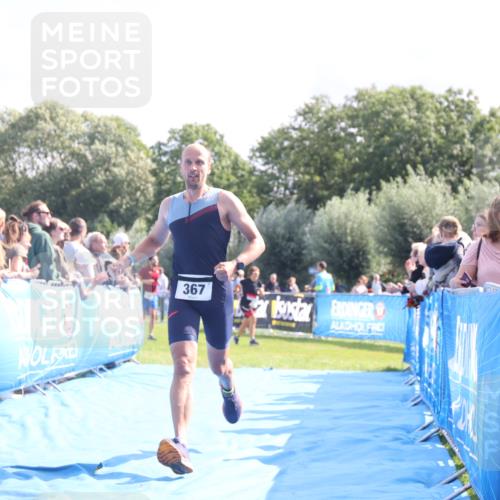 25.08.2024 - Elbe Triathlon Hamburg H.Heesch http://msf.ph/oto/6869604 25.08.2024 11:07:51 Ziel 270, 367 meine-sportfotos.de