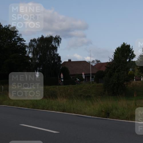 25.08.2024 - Elbe Triathlon Hamburg Fuchs,  Jonas http://msf.ph/oto/6869624 25.08.2024 10:25:16 Radfahren 457, 464, 365, 375, 558 meine-sportfotos.de