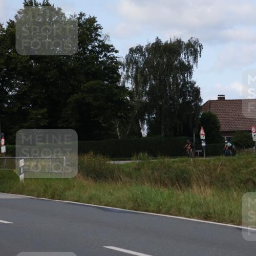 25.08.2024 - Elbe Triathlon Hamburg Fuchs,  Jonas http://msf.ph/oto/6869628 25.08.2024 10:25:16 Radfahren 457, 464, 365, 375, 558 meine-sportfotos.de