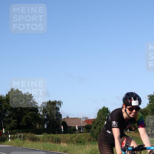 25.08.2024 - Elbe Triathlon Hamburg Fuchs,  Jonas http://msf.ph/oto/6869631 25.08.2024 09:32:46 Radfahren 441, 177 meine-sportfotos.de