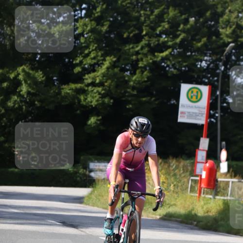 25.08.2024 - Elbe Triathlon Hamburg Fuchs,  Jonas http://msf.ph/oto/6869667 25.08.2024 11:08:24 Radfahren 1564, 1496, 1581, 1641 meine-sportfotos.de
