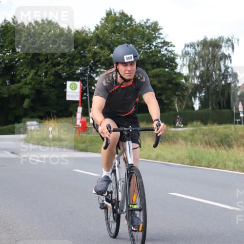 25.08.2024 - Elbe Triathlon Hamburg Fuchs,  Jonas http://msf.ph/oto/6869668 25.08.2024 10:25:32 Radfahren 533, 568, 625 meine-sportfotos.de