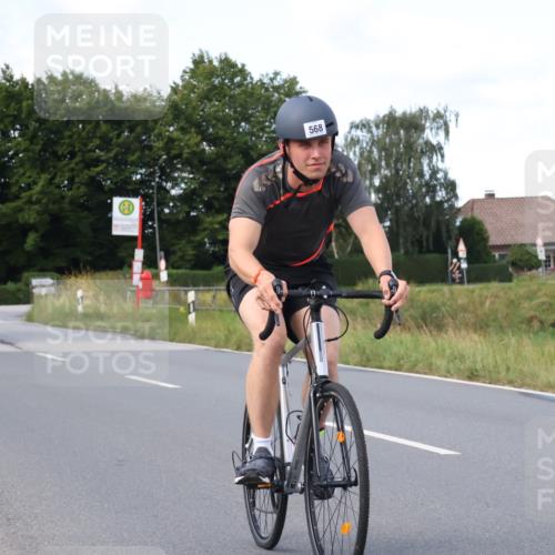 25.08.2024 - Elbe Triathlon Hamburg Fuchs,  Jonas http://msf.ph/oto/6869672 25.08.2024 10:25:33 Radfahren 533, 568, 625 meine-sportfotos.de