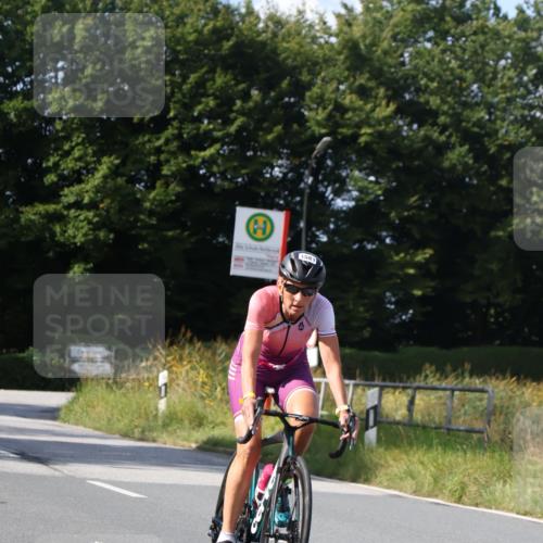 25.08.2024 - Elbe Triathlon Hamburg Fuchs,  Jonas http://msf.ph/oto/6869680 25.08.2024 11:08:25 Radfahren 1564, 1496, 1581, 1641 meine-sportfotos.de