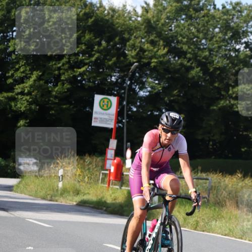 25.08.2024 - Elbe Triathlon Hamburg Fuchs,  Jonas http://msf.ph/oto/6869685 25.08.2024 11:08:25 Radfahren 1564, 1496, 1581, 1641 meine-sportfotos.de