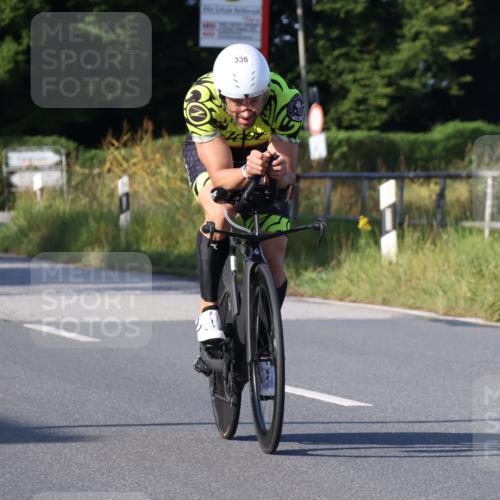 25.08.2024 - Elbe Triathlon Hamburg Fuchs,  Jonas http://msf.ph/oto/6869740 25.08.2024 09:33:07 Radfahren 336 meine-sportfotos.de