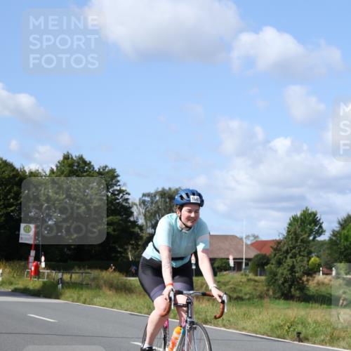 25.08.2024 - Elbe Triathlon Hamburg Fuchs,  Jonas http://msf.ph/oto/6869753 25.08.2024 11:08:29 Radfahren 1496, 1581, 1641 meine-sportfotos.de