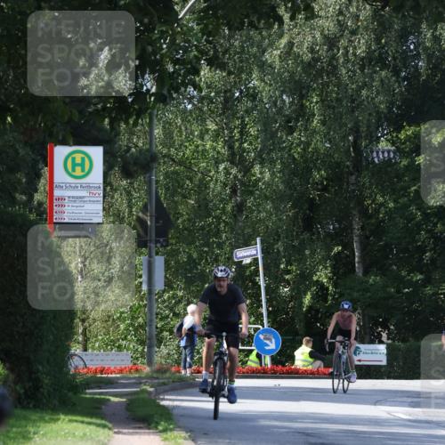 25.08.2024 - Elbe Triathlon Hamburg Fuchs,  Jonas http://msf.ph/oto/6869771 25.08.2024 11:08:33 Radfahren 1641, 1404, 1549 meine-sportfotos.de