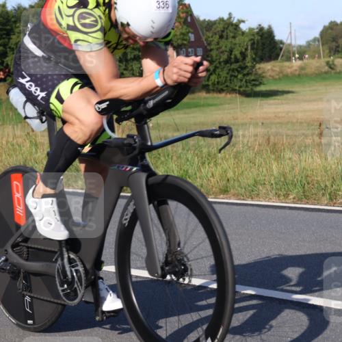25.08.2024 - Elbe Triathlon Hamburg Fuchs,  Jonas http://msf.ph/oto/6869773 25.08.2024 09:33:08 Radfahren 336 meine-sportfotos.de