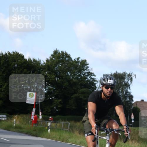 25.08.2024 - Elbe Triathlon Hamburg Fuchs,  Jonas http://msf.ph/oto/6869780 25.08.2024 10:25:53 Radfahren 651, 630, 643, 524 meine-sportfotos.de