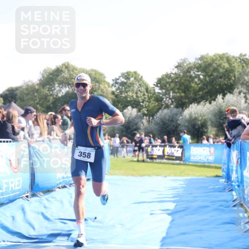 25.08.2024 - Elbe Triathlon Hamburg H.Heesch http://msf.ph/oto/6869798 25.08.2024 11:08:11 Ziel 358 meine-sportfotos.de