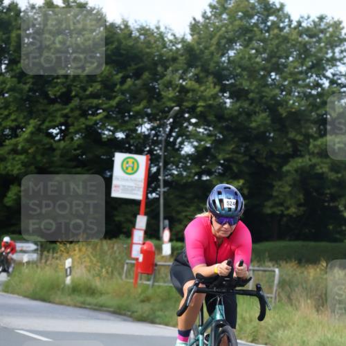 25.08.2024 - Elbe Triathlon Hamburg Fuchs,  Jonas http://msf.ph/oto/6869811 25.08.2024 10:25:55 Radfahren 651, 630, 643, 524, 678, 530 meine-sportfotos.de