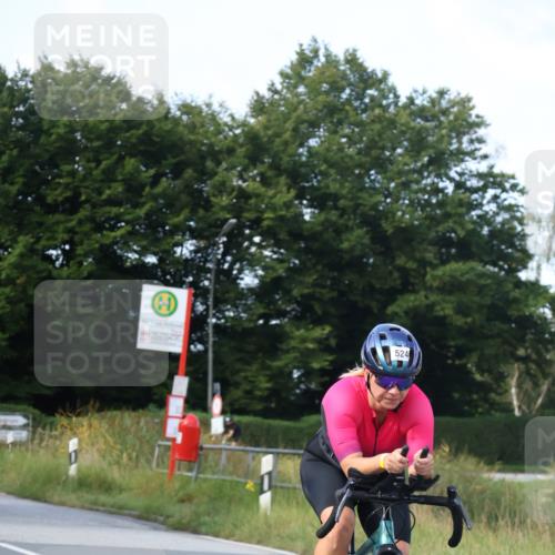 25.08.2024 - Elbe Triathlon Hamburg Fuchs,  Jonas http://msf.ph/oto/6869816 25.08.2024 10:25:55 Radfahren 651, 630, 643, 524, 678, 530 meine-sportfotos.de