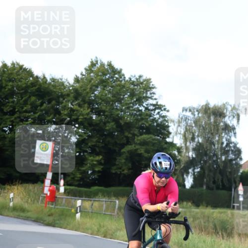25.08.2024 - Elbe Triathlon Hamburg Fuchs,  Jonas http://msf.ph/oto/6869818 25.08.2024 10:25:55 Radfahren 651, 630, 643, 524, 678, 530 meine-sportfotos.de