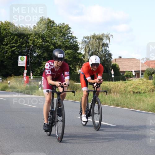 25.08.2024 - Elbe Triathlon Hamburg Fuchs,  Jonas http://msf.ph/oto/6869855 25.08.2024 10:26:01 Radfahren 524, 678, 530, 636 meine-sportfotos.de