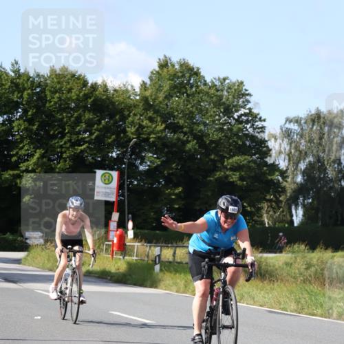 25.08.2024 - Elbe Triathlon Hamburg Fuchs,  Jonas http://msf.ph/oto/6869873 25.08.2024 11:08:41 Radfahren 1404, 1549, 1505, 1620 meine-sportfotos.de
