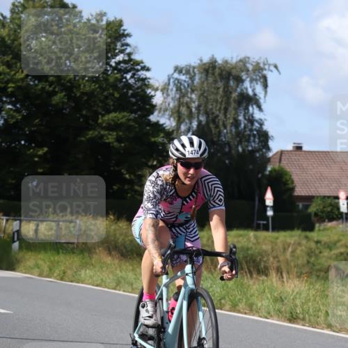 25.08.2024 - Elbe Triathlon Hamburg Fuchs,  Jonas http://msf.ph/oto/6869929 25.08.2024 11:08:52 Radfahren 1474, 1558, 1492 meine-sportfotos.de