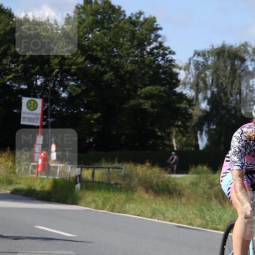 25.08.2024 - Elbe Triathlon Hamburg Fuchs,  Jonas http://msf.ph/oto/6869931 25.08.2024 11:08:53 Radfahren 1474, 1558, 1492 meine-sportfotos.de