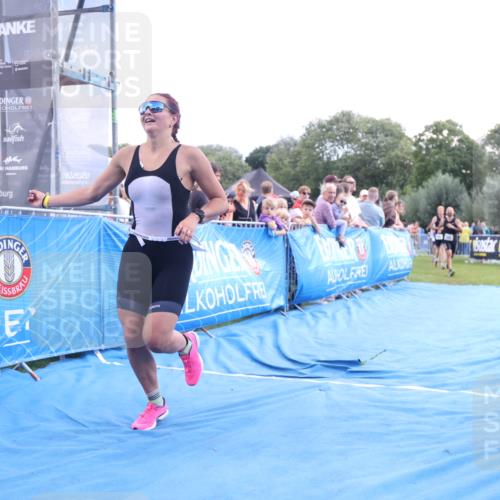 25.08.2024 - Elbe Triathlon Hamburg H.Heesch http://msf.ph/oto/6869949 25.08.2024 11:35:14 Ziel 352, 463, 686, 713 meine-sportfotos.de