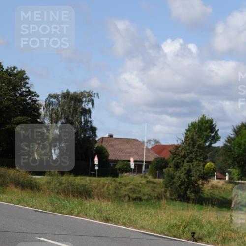 25.08.2024 - Elbe Triathlon Hamburg Fuchs,  Jonas http://msf.ph/oto/6869956 25.08.2024 11:08:54 Radfahren 1474, 1558, 1492 meine-sportfotos.de
