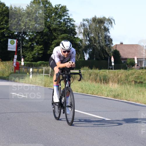 25.08.2024 - Elbe Triathlon Hamburg Fuchs,  Jonas http://msf.ph/oto/6869978 25.08.2024 09:33:34 Radfahren 486, 353, 323, 181 meine-sportfotos.de
