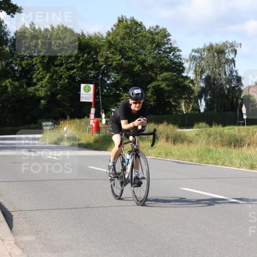 25.08.2024 - Elbe Triathlon Hamburg Fuchs,  Jonas http://msf.ph/oto/6870011 25.08.2024 10:26:25 Radfahren 307, 541 meine-sportfotos.de