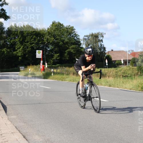25.08.2024 - Elbe Triathlon Hamburg Fuchs,  Jonas http://msf.ph/oto/6870024 25.08.2024 10:26:25 Radfahren 307, 541 meine-sportfotos.de