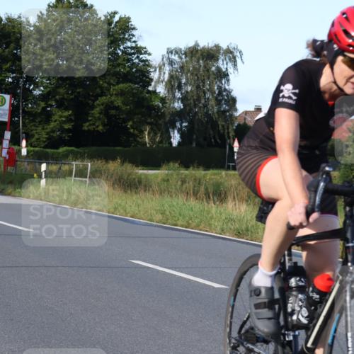 25.08.2024 - Elbe Triathlon Hamburg Fuchs,  Jonas http://msf.ph/oto/6870038 25.08.2024 09:33:38 Radfahren 486, 353, 323, 181, 316, 326, 156, 126 meine-sportfotos.de