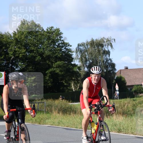 25.08.2024 - Elbe Triathlon Hamburg Fuchs,  Jonas http://msf.ph/oto/6870069 25.08.2024 10:26:57 Radfahren 459, 501, 478 meine-sportfotos.de
