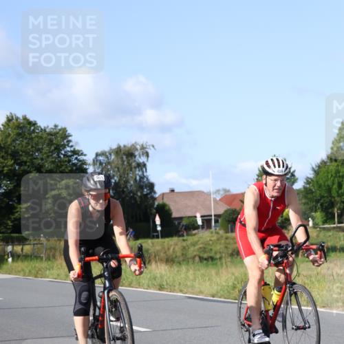 25.08.2024 - Elbe Triathlon Hamburg Fuchs,  Jonas http://msf.ph/oto/6870081 25.08.2024 10:26:58 Radfahren 459, 501, 478 meine-sportfotos.de