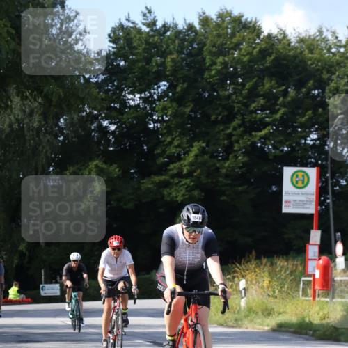 25.08.2024 - Elbe Triathlon Hamburg Fuchs,  Jonas http://msf.ph/oto/6870084 25.08.2024 11:09:15 Radfahren 1502, 1651, 1548, 1599, 1518, 1586 meine-sportfotos.de