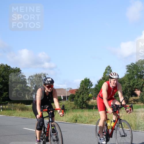 25.08.2024 - Elbe Triathlon Hamburg Fuchs,  Jonas http://msf.ph/oto/6870086 25.08.2024 10:26:58 Radfahren 459, 501, 478 meine-sportfotos.de