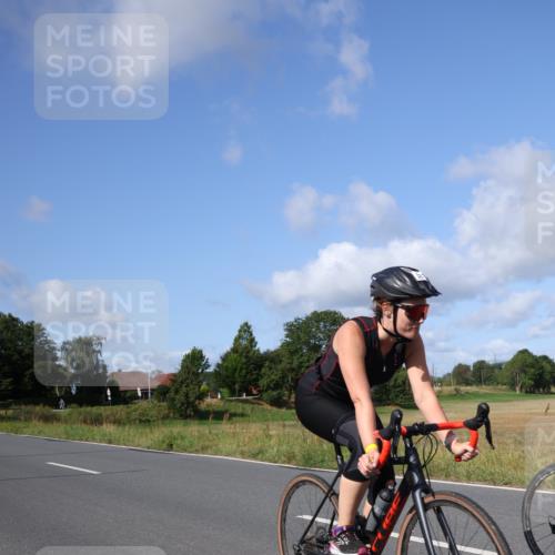 25.08.2024 - Elbe Triathlon Hamburg Fuchs,  Jonas http://msf.ph/oto/6870099 25.08.2024 10:26:58 Radfahren 459, 501, 478 meine-sportfotos.de