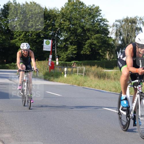 25.08.2024 - Elbe Triathlon Hamburg Fuchs,  Jonas http://msf.ph/oto/6870106 25.08.2024 09:33:44 Radfahren 181, 316, 326, 156, 126, 228, 352 meine-sportfotos.de